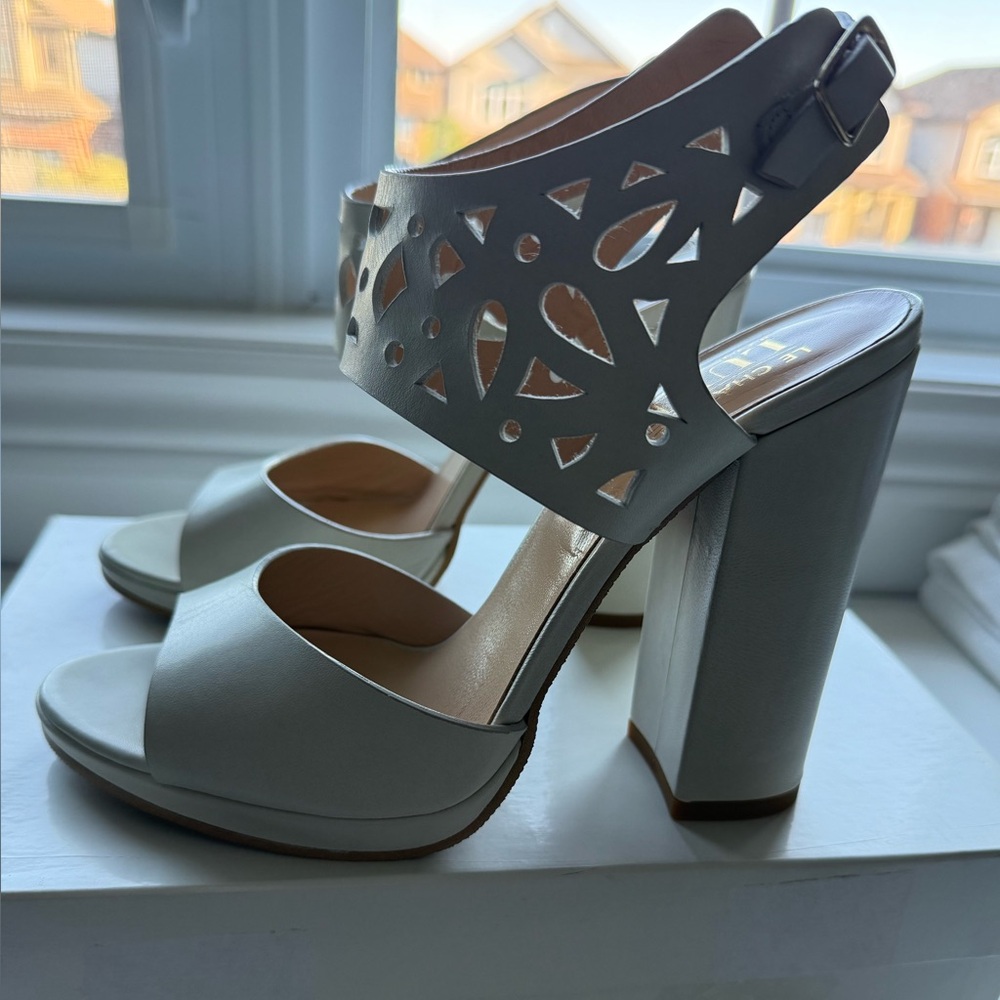 Le Chateau Cream High Heel Sandals